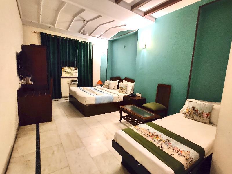 Hotel Unistar Nueva Delhi Exterior foto